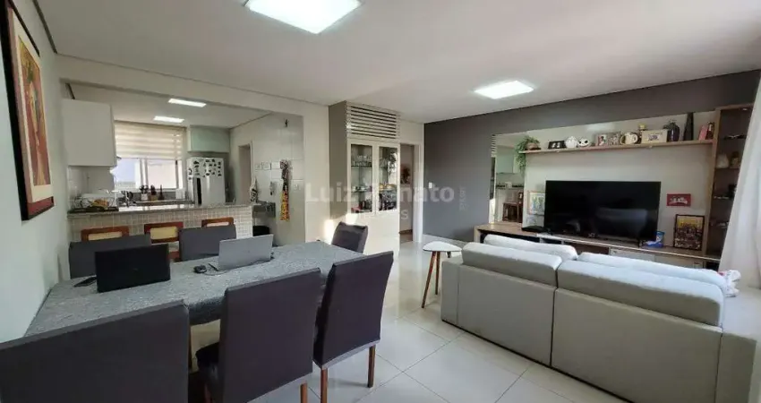 Apartamento com 3 Quartos, Suíte e 2 Vagas Livres no Buritis!