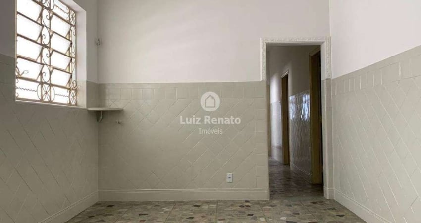 Casa para aluguel 4 quartos 2 suítes 4 vagas - Prado