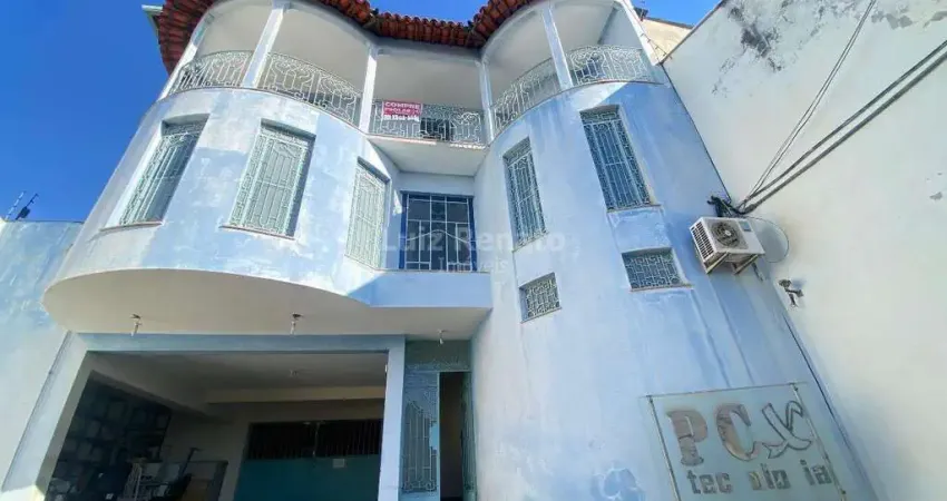Casa para alugar no bairro Concórdia R$ 7.000,00 Excelente localização!