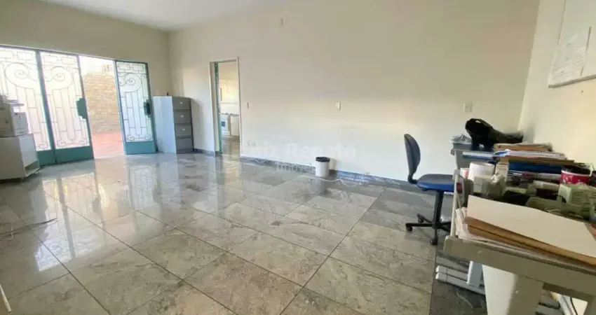 Casa com 5 quartos à venda na Rua Itararé, Concórdia, Belo Horizonte