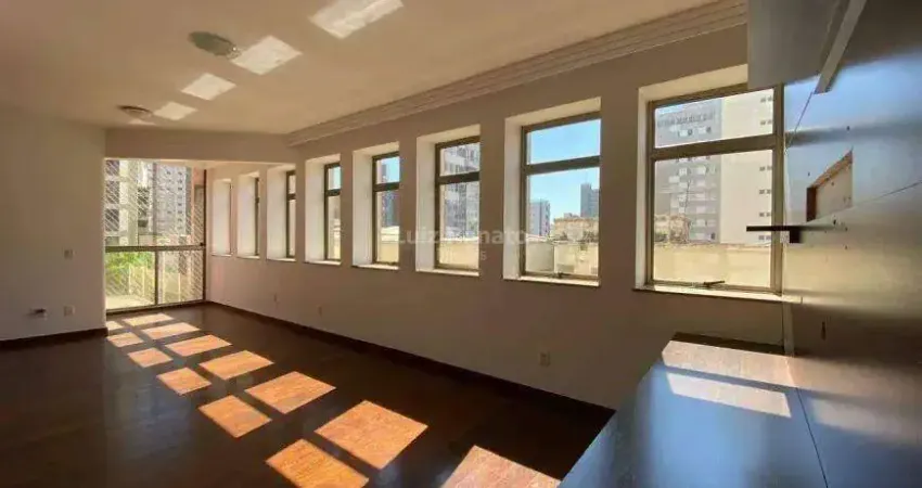 Apartamento 3 Quartos à venda no bairro Funcionários - Belo Horizonte/M