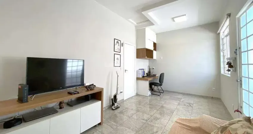 Casa com 3 quartos à venda na Rua Jacuípe, Concórdia, Belo Horizonte