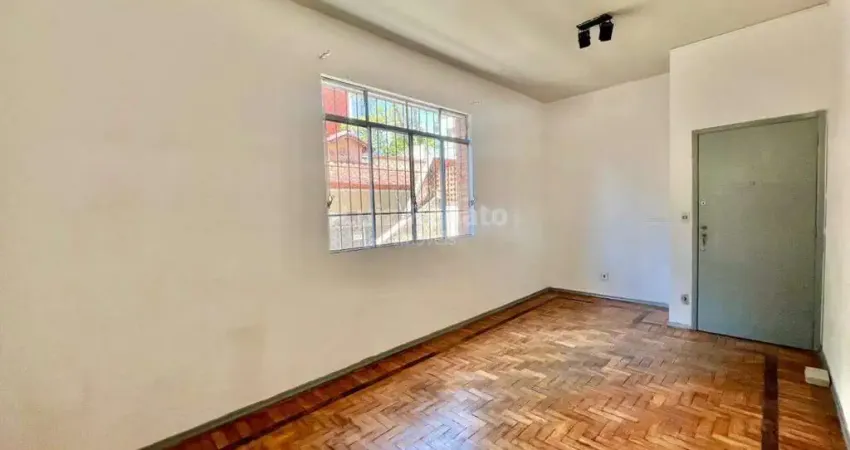 Apartamento com 3 quartos para alugar na Rua Cabo Verde, Cruzeiro, Belo Horizonte