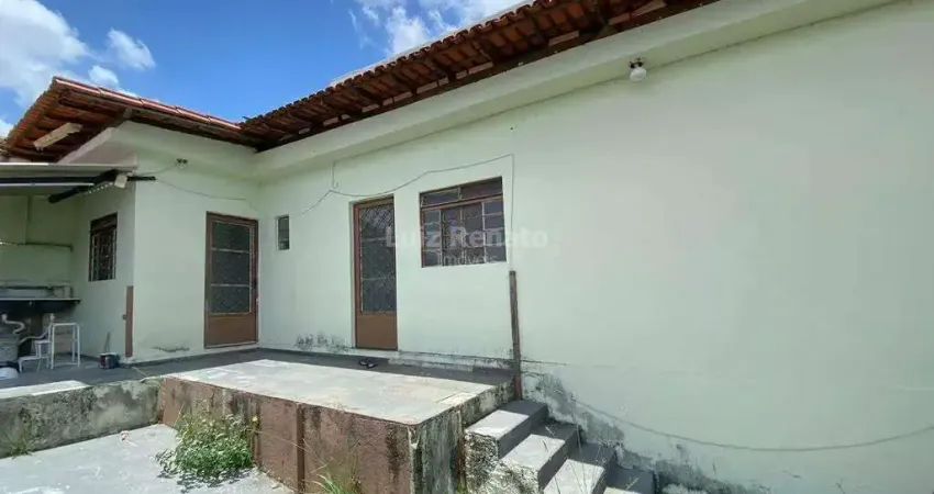 Casa com 2 quartos à venda na Rua Iguaçu, Concórdia, Belo Horizonte