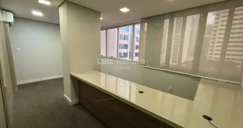 Sala comercial para aluguel, 6 salas, 174m² de área na savassi