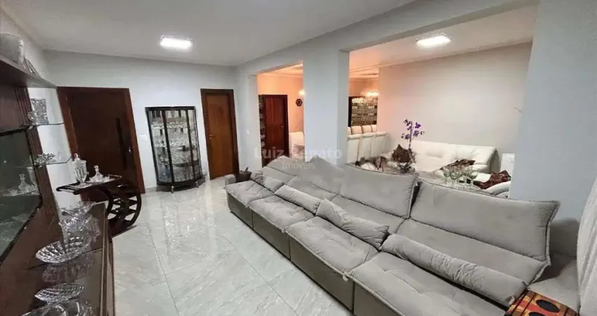 Apartamento com 4 quartos à venda na Rua Marabá, Santo Antônio, Belo Horizonte