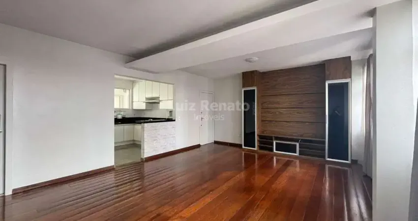 Apartamento para aluguel, 4 quartos, 140m² de área no Santo Antônio.