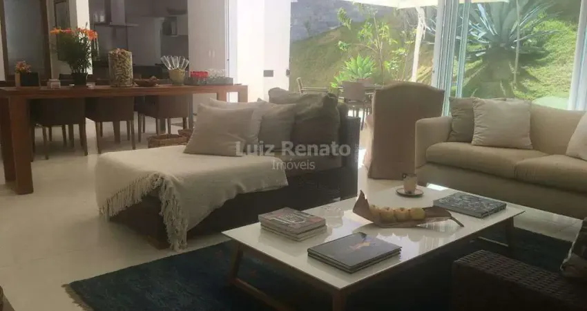 Casa com 3 quartos à venda na Rua Américo Werneck, Mangabeiras, Belo Horizonte