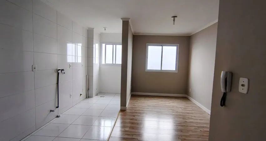 Apartamento com dois dormitórios , elevador, andar alto e 2 vagas