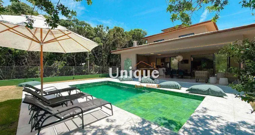 Casa com 5 quartos  à venda, 330 m² por R$ 4.300.000