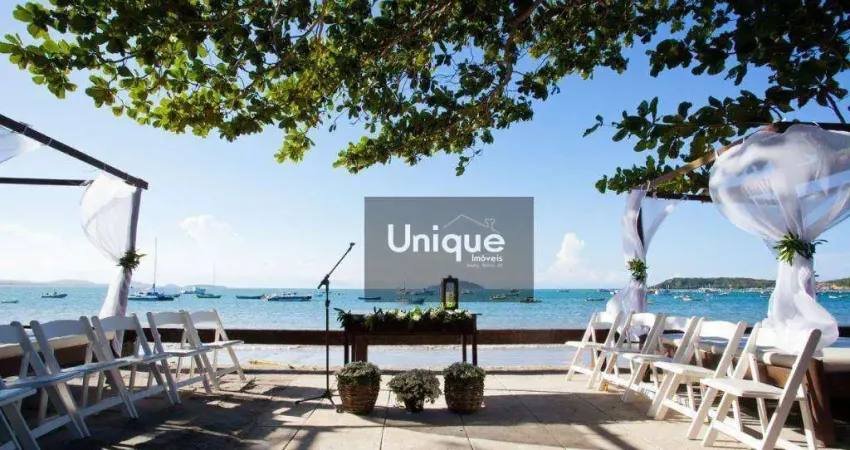 Casa pé na areia à venda, 400 m² - Manguinhos - Armação dos Búzios/RJ