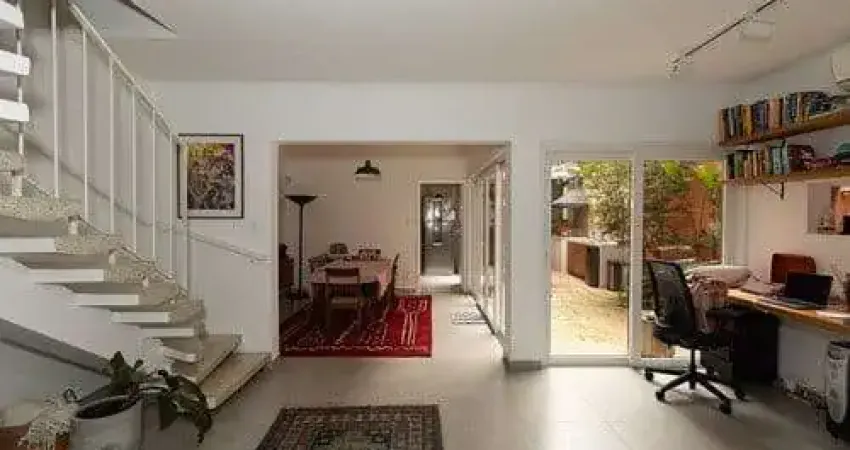 Casa para locação 2 dormitórios 1 suíte 1 vaga no Jardim Paulistano próximo à Gabriel Monteiro da S