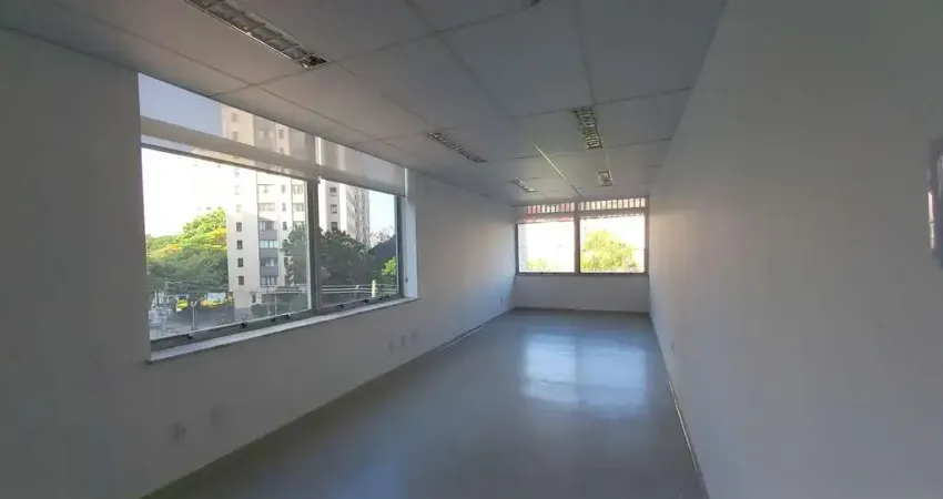 Sala comercial à venda com 167,43m² 5 salas 2 vagas com localização privilegiada no Itaim Bibi, São
