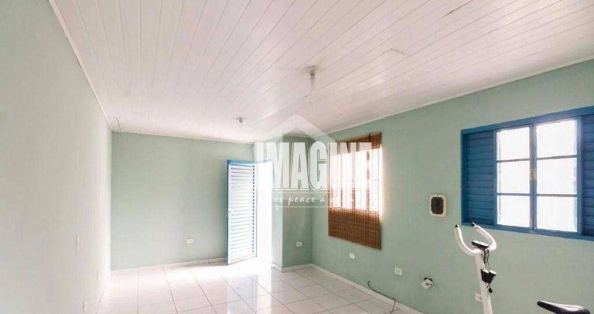 Casa no Tatuapé com 4 Dorms sendo 3 Suítes, 1 Vaga, 157m²
