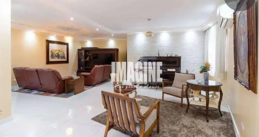 Sobrado na Mooca com 4 Dormitórios sendo 2 Suítes, 6 Vagas, 700m²