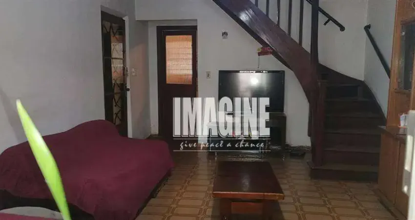 Sobrado no Tatuapé com 3 Dormitórios, 1 Vaga, 100 m²