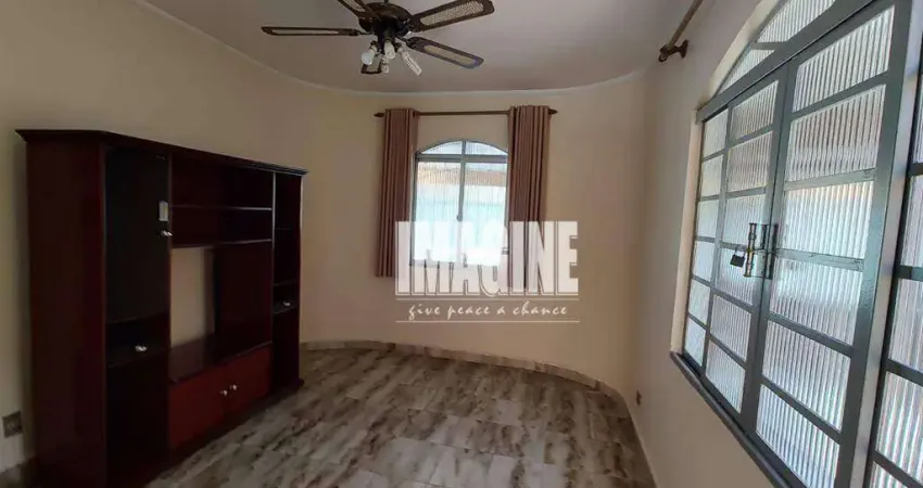 Sobrado na Vila Matilde com 3 Dormitórios sendo 1 Suíte, 214 m²