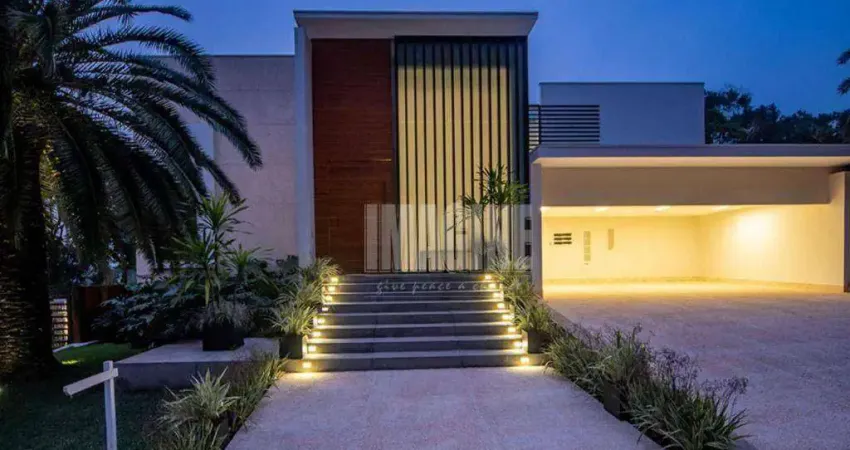 Casa com 4 dormitórios à venda, 803 m² por R$ 6.875.000,00 - Balneario Praia do Perequê - Guarujá/SP