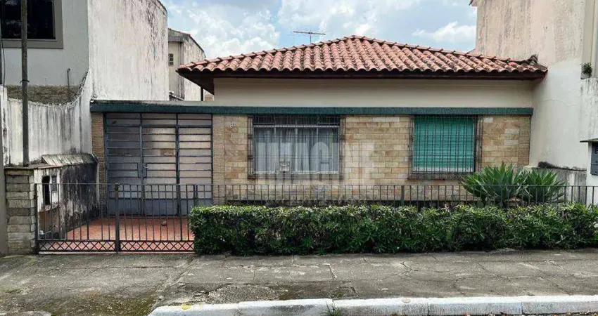Casa na saúde com 3 dormitórios sendo 2 suítes, 6 vagas, 300m²