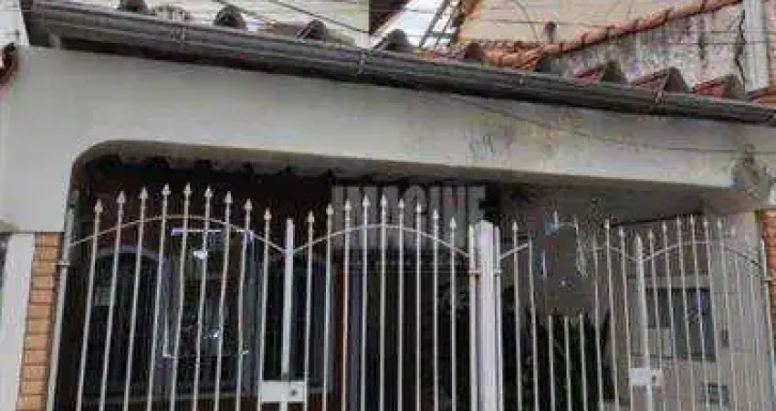 Sobrado na parada inglesa com 3 dormitórios sendo 1 suíte, 2 vagas, 150m²