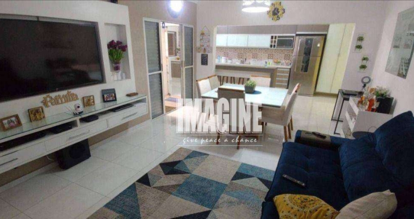 Sobrado no Aricanduva com 3 Dormitórios sendo 1 Suíte, 5 Vagas, 210m²