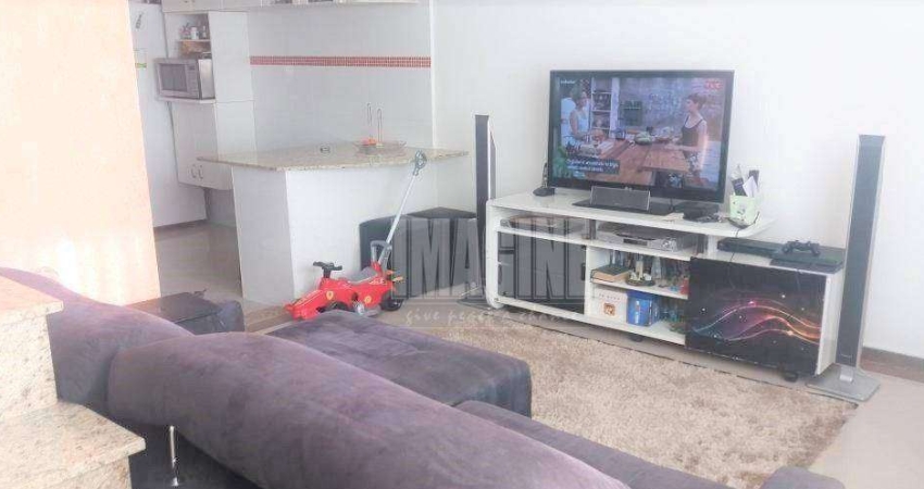 Sobrado em Condomínio na Penha com 2 Suítes, 4 Vagas, 65m²