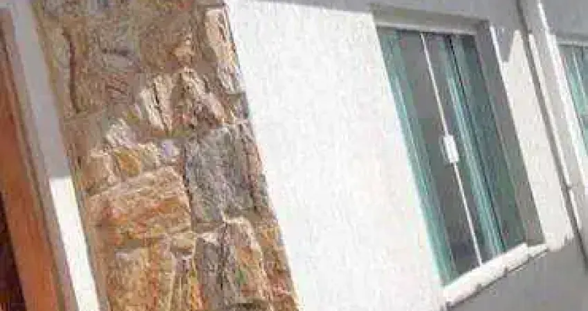 Sobrado em Condomínio em Itaquera com 2 Suítes, 1 Vaga, 72m²