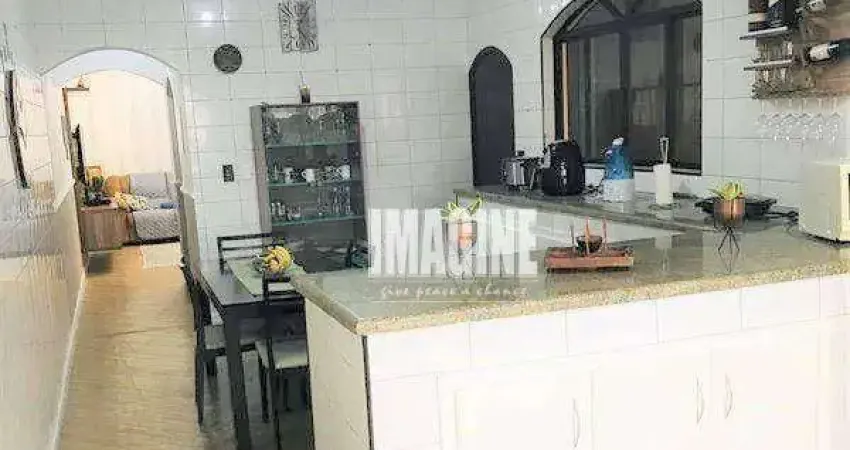 Sobrado em Itaquera com 3 Dorms sendo 1 Suíte, 2 Vagas, 220m²