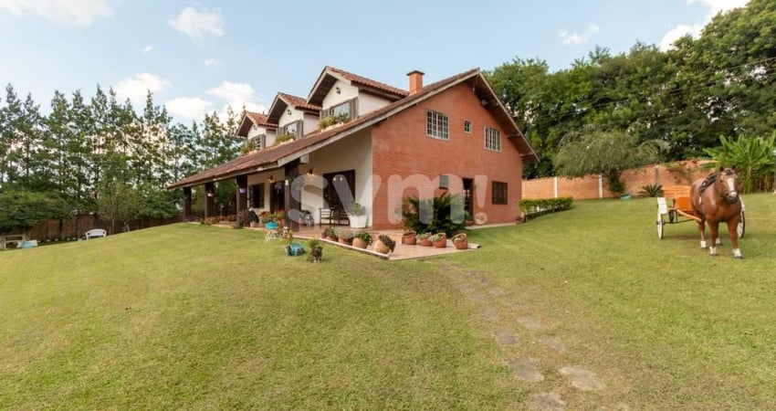 Chácara / sítio com 4 quartos à venda na Para Thomáz Coelho, 950, Cidade Industrial, Curitiba