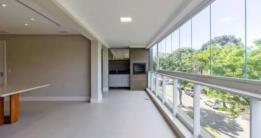 Apartamento com 4 quartos para alugar na Rua José Cadilhe, 804, Água Verde, Curitiba