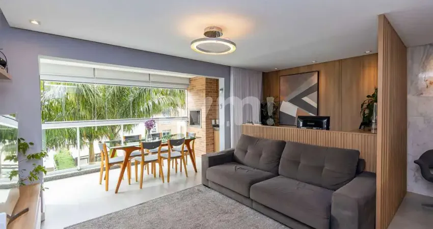Apartamento com 3 quartos à venda na Rua Professor João Falarz, 555, Campo Comprido, Curitiba