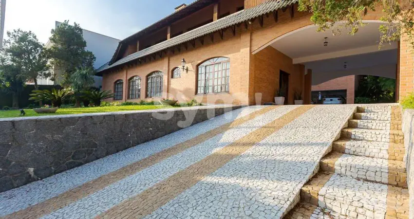 Casa com 5 quartos à venda na Rua Iseo Dizaró, 225, Uberaba, Curitiba