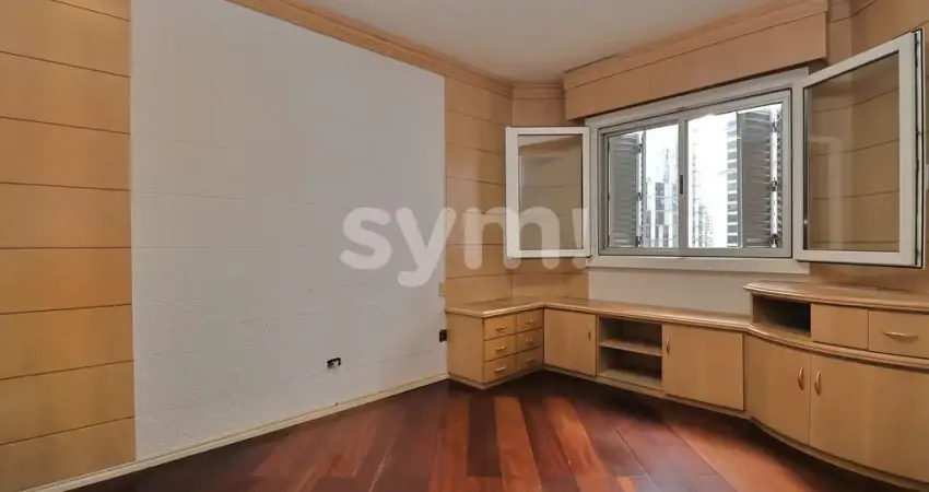 Apartamento com 3 quartos para alugar na Avenida República Argentina, 357, Água Verde, Curitiba