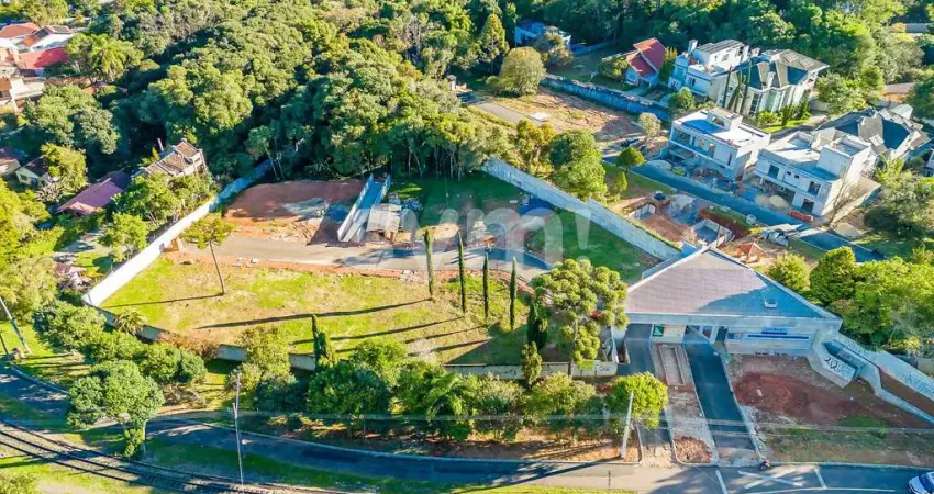 Terreno em condomínio fechado à venda na Rua Francisco Krainski, 159, São Lourenço, Curitiba
