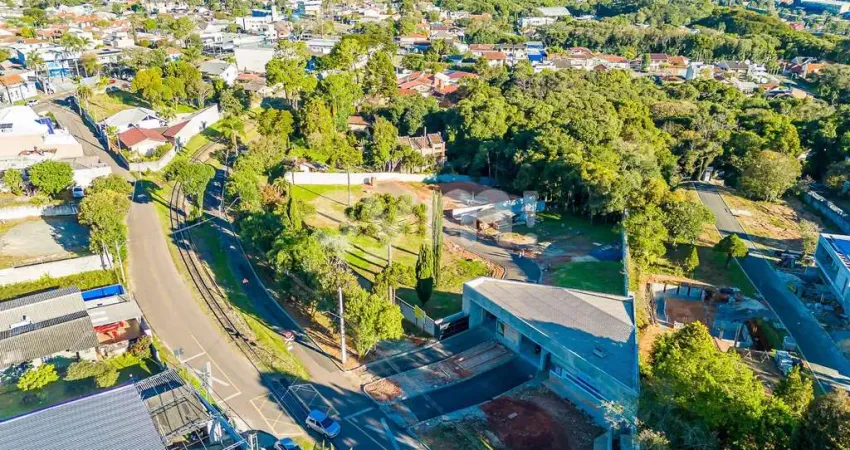 Terreno em condomínio fechado à venda na Rua Francisco Krainski, 159, São Lourenço, Curitiba