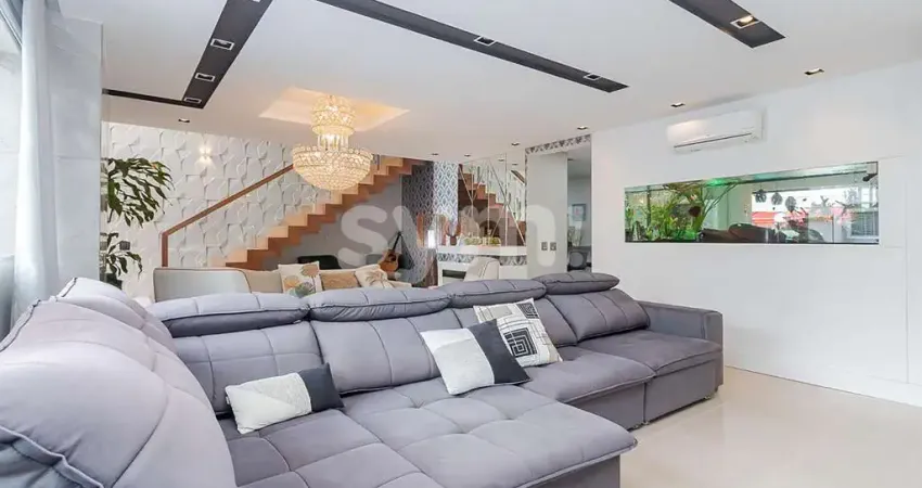 Casa em condomínio fechado com 4 quartos para alugar na Rua Theodoro Makiolka, 2199, Santa Cândida, Curitiba