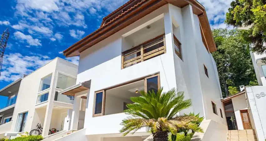 Casa em condomínio fechado com 3 quartos para alugar na Rua Virgínia Dalabona, 1202, Orleans, Curitiba