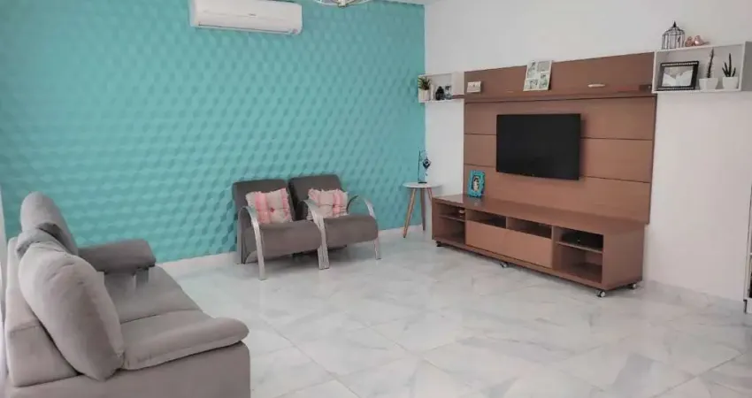 Casa com 3 quartos à venda na Avenida Alcides Cândido dos Santos, 421, Balneário Pires, Praia Grande