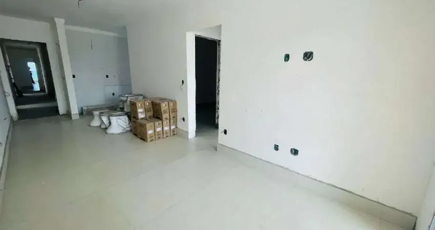 APARTAMENTO Á VENDA NA GUILHERMINA
