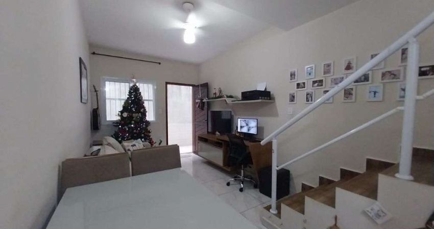 Casa em condomínio fechado com 2 quartos à venda na Rua Fumio Miyazi, 1132, Guilhermina, Praia Grande