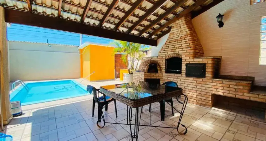 Casa com 3 quartos à venda na Rua Rubens Gonçalves de Freitas, 340, Tupi, Praia Grande