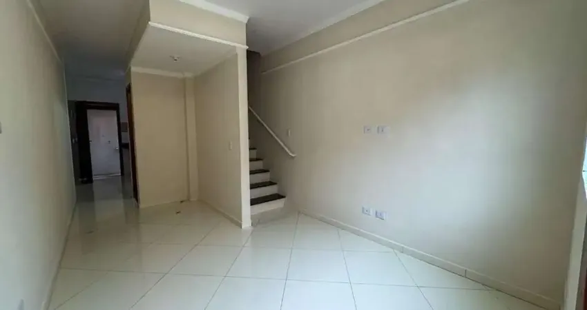 Casa em condomínio fechado com 2 quartos à venda na Avenida Professora Heleny Rosa, 309, Jardim Melvi, Praia Grande