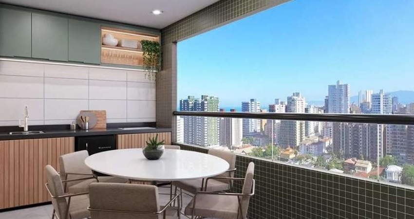 Apartamento à venda no Canto do Forte em Praia Grande - SP.