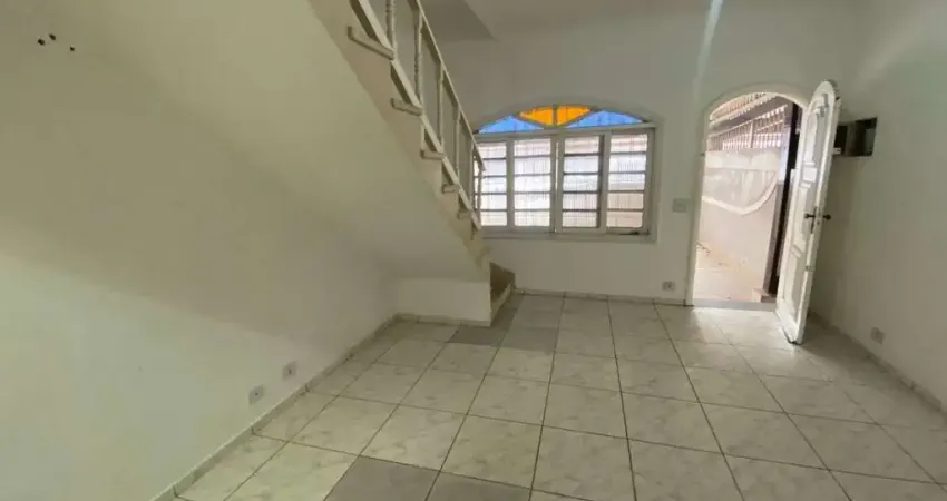 Sobrado com 2 dormitórios à venda, 108 m² por R$ 450.000,00 - Tupi - Praia Grande/SP