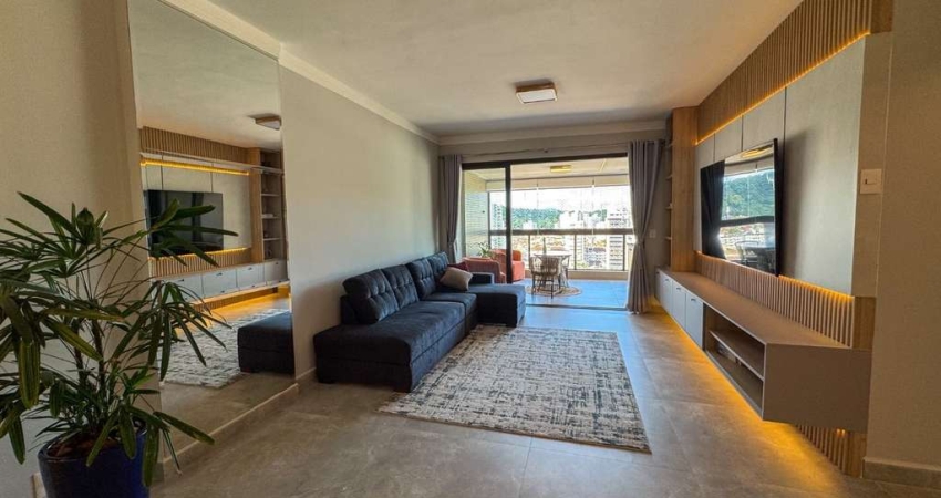 Apartamento com 3 suítes, linda vista livre no bairro Canto do Forte em Praia Grande