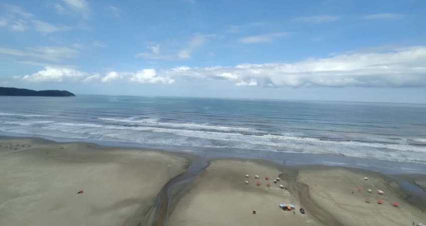 Apartamento com 3 suítes para venda e locação na Aviação em Praia Grande - SP