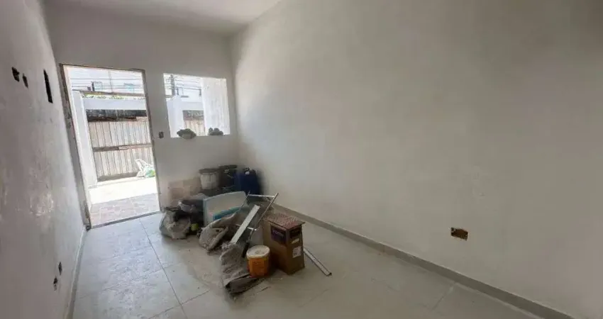 Sobrado com 2 dormitórios à venda, 62 m² por R$ 289.000,00 - Jardim Quietude - Praia Grande/SP
