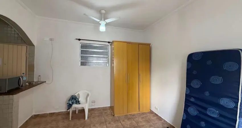 Kitnet / Stúdio para alugar na Rua Flamengo, 176, Guilhermina, Praia Grande