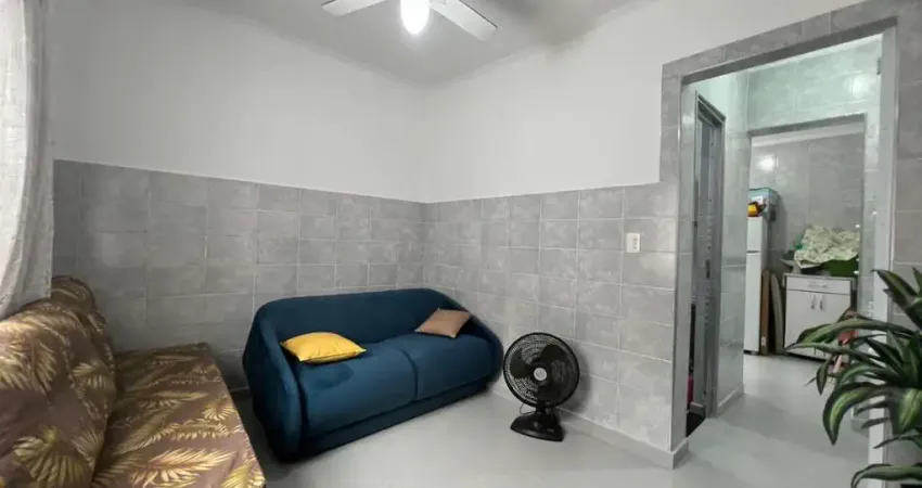 Casa com 1 dormitório à venda, 27 m² por R$ 195.000,00 - Vila Guilhermina - Praia Grande/SP