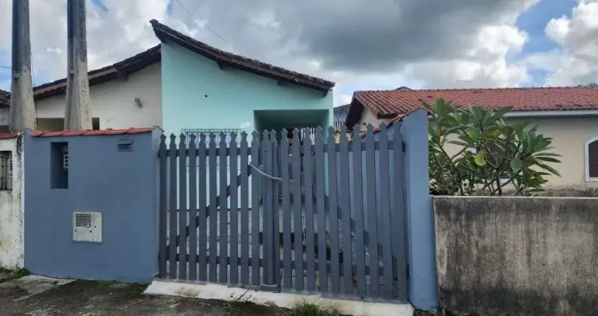 Casa à venda, 72 m² por R$ 220.000,00 - Balneário Walquene - Itanhaém/SP